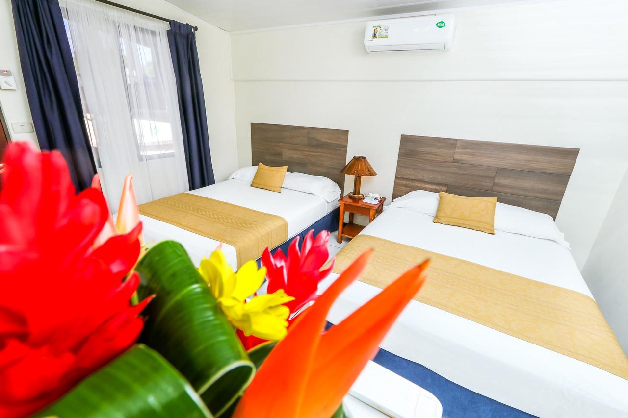Hotel Flor Blanca Nationalpark Nationalpark Manuel Antonio Exterior foto