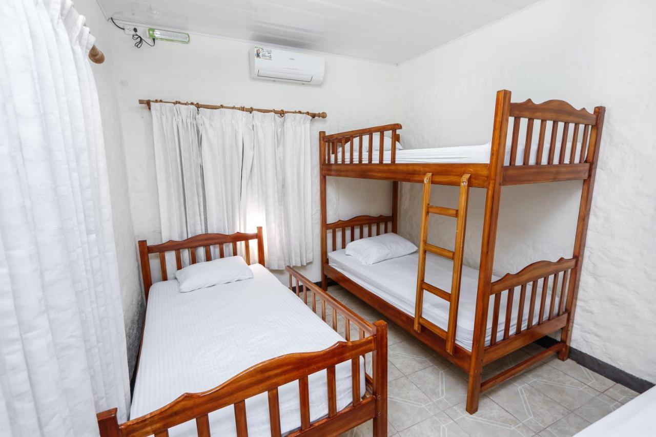 Hotel Flor Blanca Nationalpark Nationalpark Manuel Antonio Exterior foto